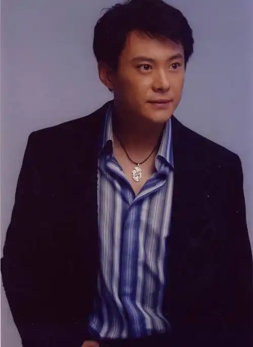 资料图片:主要人物--王斑