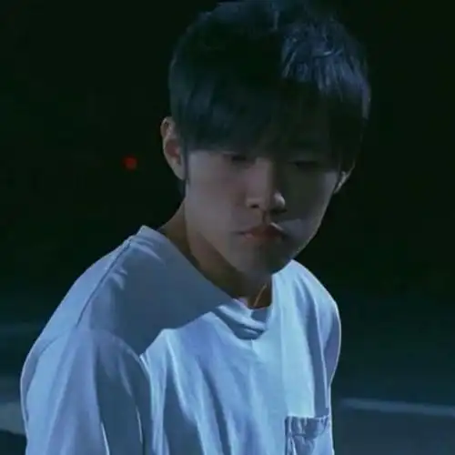 忧伤周杰伦头像