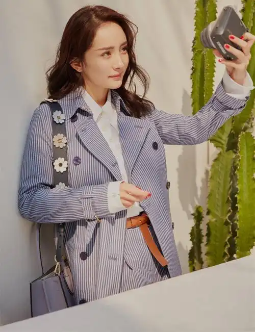 杨幂同款包包女2017潮夏新款花朵手提包欧美时尚单肩包休闲斜挎包