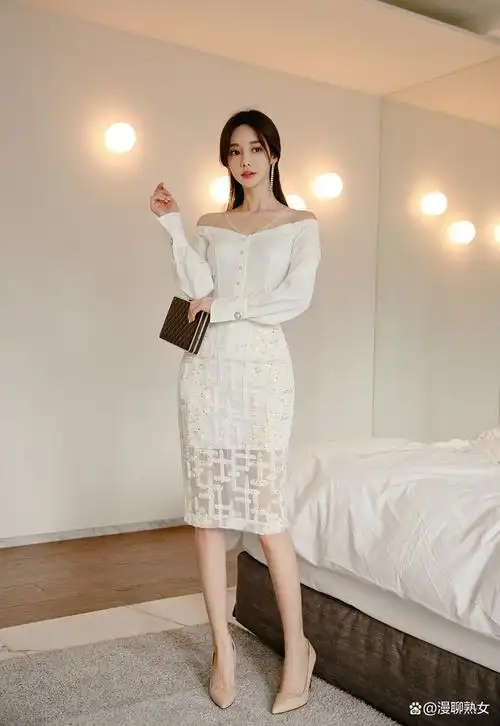 韩国模特孙允珠韩版白色一字领上衣高腰薄纱过膝半身裙网拍