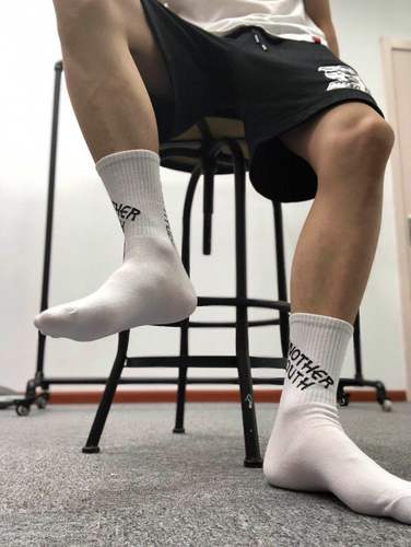 kocean街头ins纯棉秋款高帮男白袜控篮球运动长筒运动袜