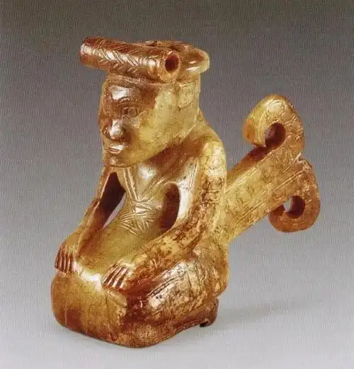 浅谈商周圆雕玉器人物与玉器动物