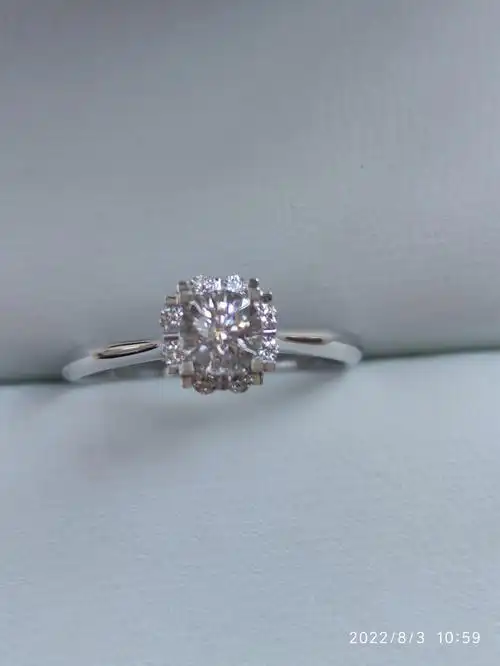 周大福21分钻戒雪花钻戒