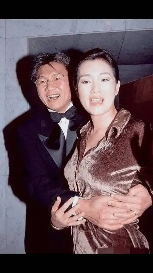 炮轰金马奖,连扇章子怡7个耳光,巩俐凭什么这么"霸气"?