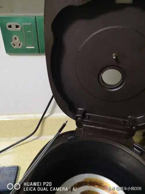 苏泊尔电饭煲e0鸣叫简单解决方法如何维修电饭煲e0故障