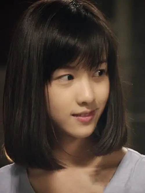 陈都灵早期模特照