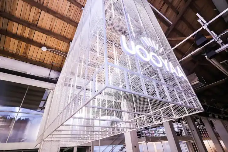 e专访时装品牌uooyaa乌丫不自由毋宁死