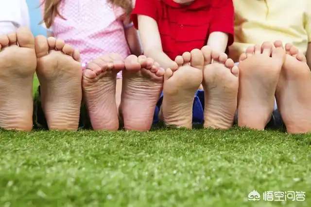 头条问答 - 宝宝喜欢光脚走路,会有什么影响?(46个回答)