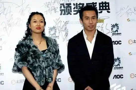 奥运冠军肖钦前女友:诈骗多位明星,敛财数千万,只为支持他