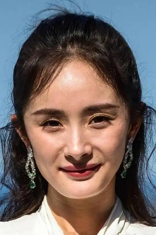 视觉中国镜头下的明星:蔡徐坤没脖子,杨幂显老态,林心如最惨_明星八卦