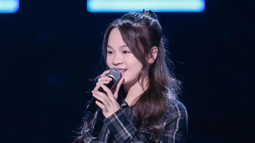 张琳《木槿花》 2022中国好声音第2期_浙江卫视官网