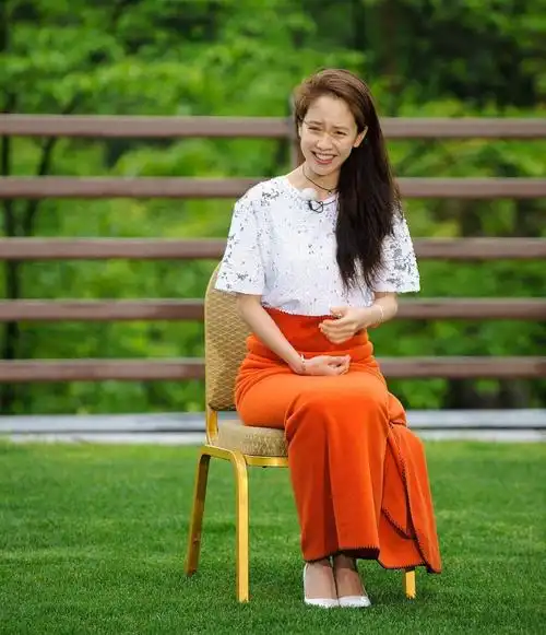 running man 跑男 宋智孝 懵智 预告图 超美的智孝 美颜盛世 把长毯穿