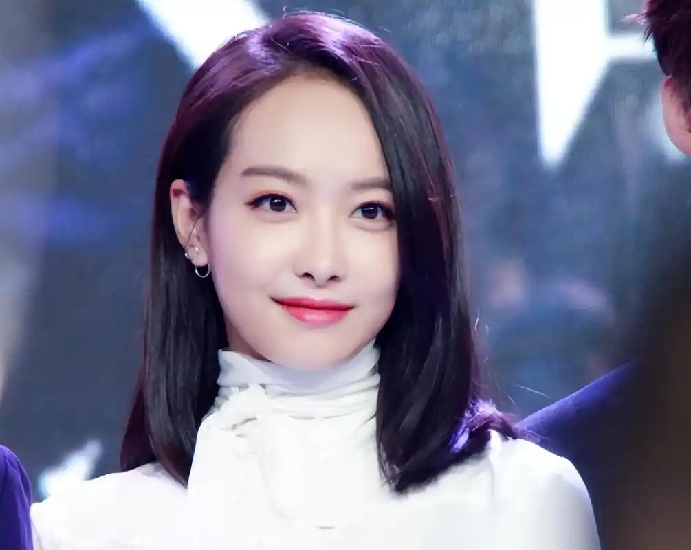 宋茜:都市剧女王 宋茜,娱乐圈的37岁女王,从北舞到娱乐圈,再到演艺圈