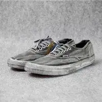 适合卖潮鞋的头像最新款_微信头像图片大全