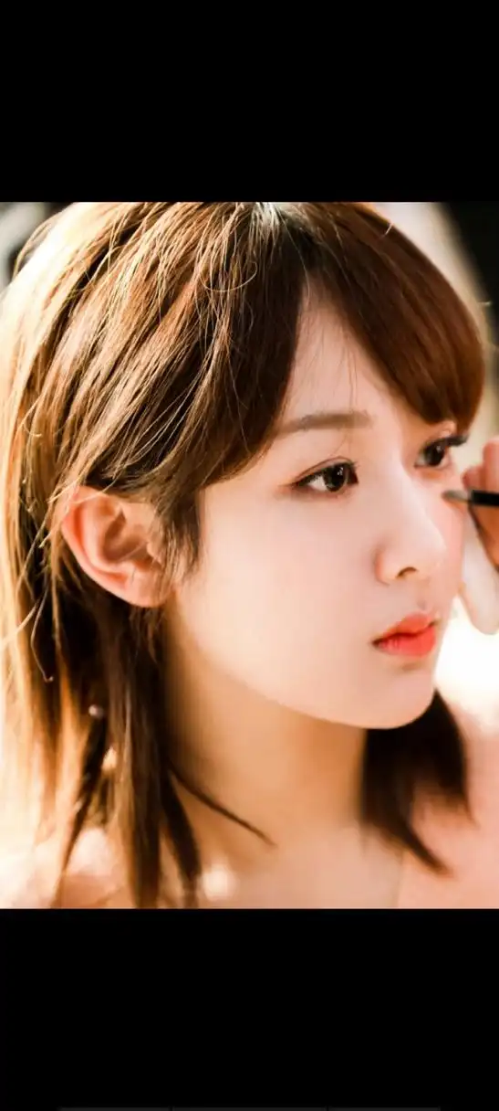 杨紫高清壁纸头像(十四)[比心]