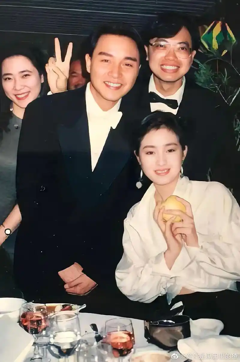 张国荣与女星合照 2