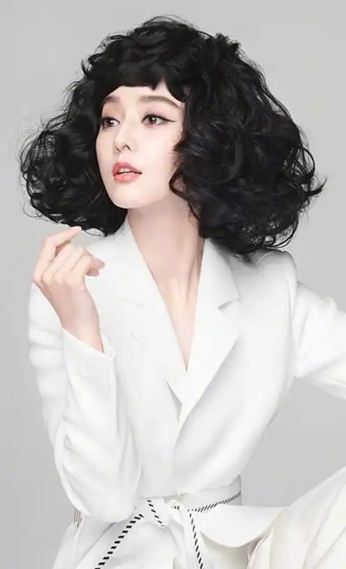 范冰冰精致v脸禁得起折腾 大胆尝试各种发型