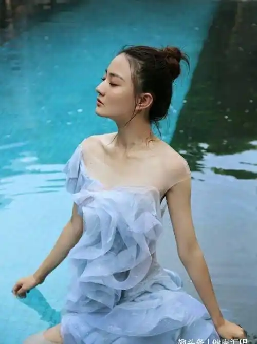 徐璐"8字形"身材太撩人,体重仅88斤,公布漂亮秘诀,值得尝试_运动_观众