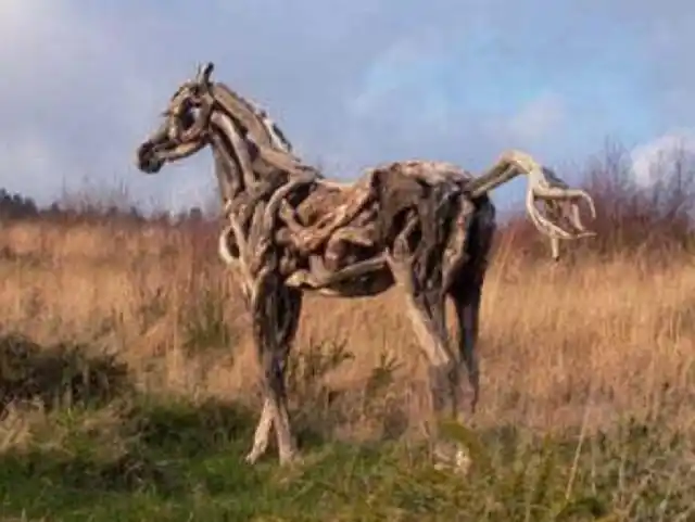 农村俗语"人穷志短,马瘦毛长"你怎么看?老农民:人穷志不能穷