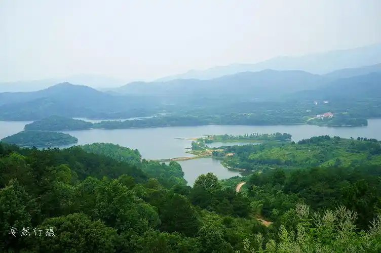 初见倾心月亮湖遇见夏天的正确打开方式