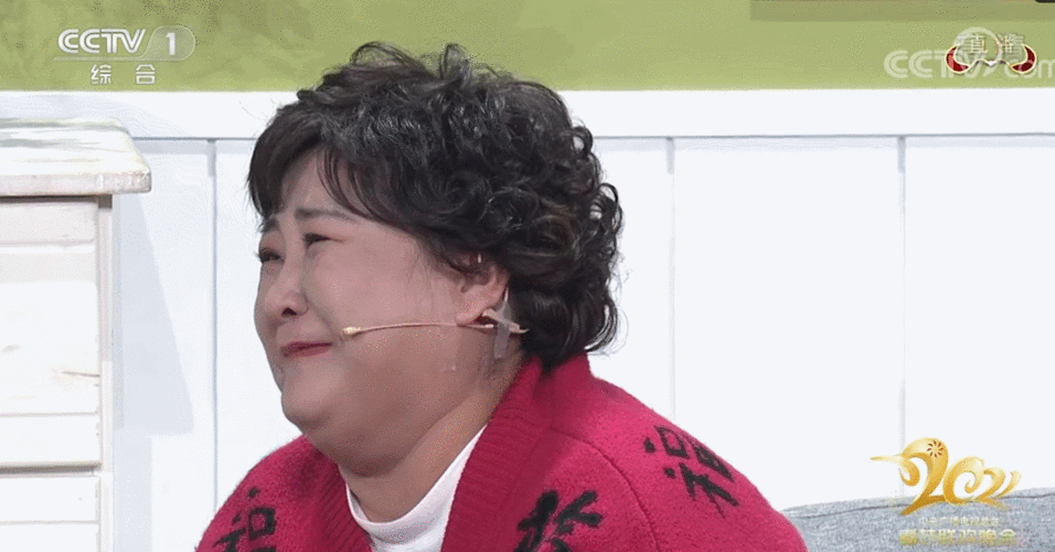 一波三折?贾玲今年央视春晚小品,这个错误医生有必要指出