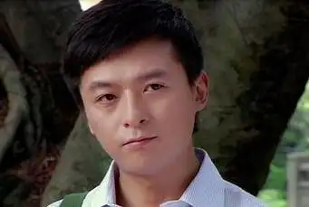 朱雨辰:曾与女神汤唯,姜妍相恋,却被母亲拆散,如今崩溃大哭|演员