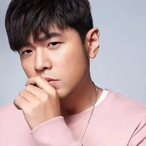 2021周杰伦精选高清帅气经典头像图片