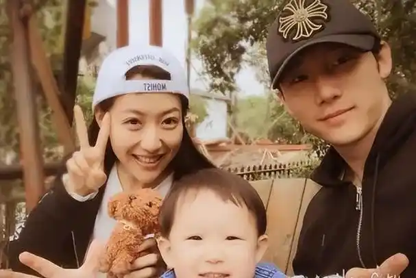 白冰从京城四美沦落到36岁单亲妈妈她经历了什么