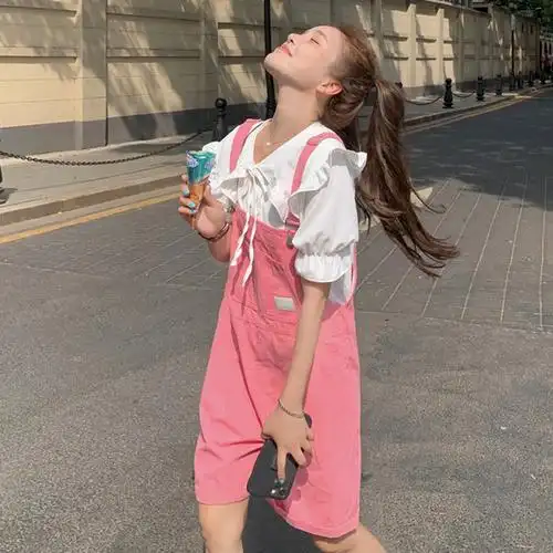 减龄可爱粉色背带短裤女夏季2022新款宽松阔腿裤小个子网红休闲裤