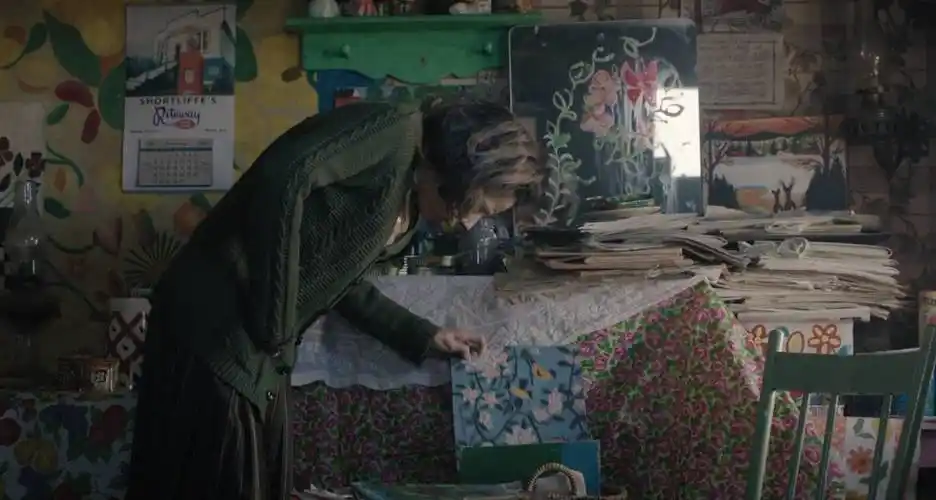 但莫娣和刘易斯,始终没有离开,在这间小屋相伴终生.