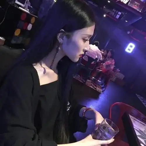 [高清精选][简约个性][欧美黑白][日韩][意境伤感][女生头像]禁二传