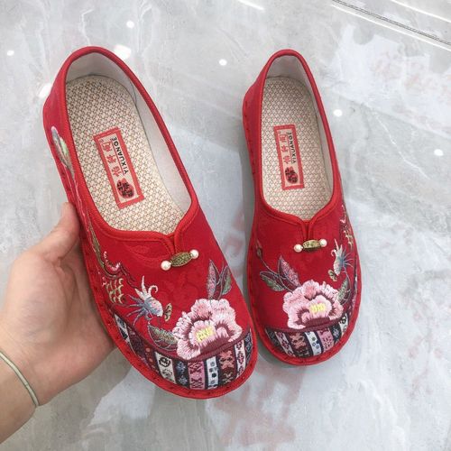 正宗老北京布鞋女复古妈妈布鞋绣花鞋牛筋底软底新款老年人绣花鞋