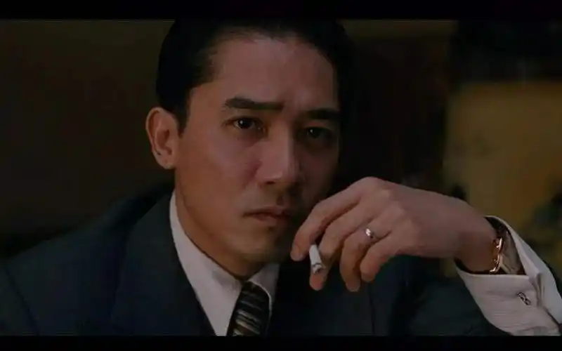 【梁朝伟电影混剪】心有猛虎,细嗅蔷薇.一双眼睛包含千万种人生