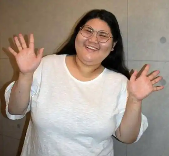 韩国21岁"矮胖丑"妹子反叛主流审美:美丽,不应该只有一种样子_外貌