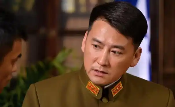 刘小锋主演的谍战电视剧:《国家孩子》,《浴血十四年》,《猎毒人》