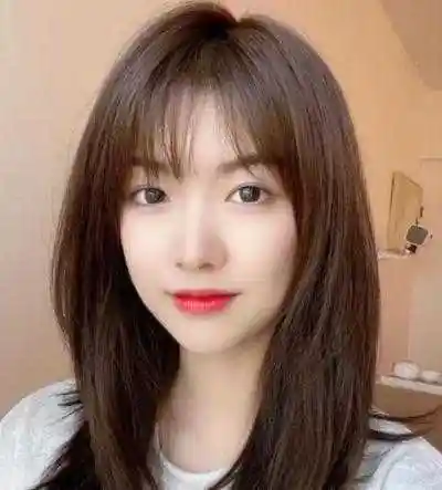 最新无刘海锁骨发直发锁骨发直发简直不要太好看