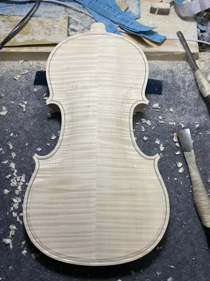 年底最后几个精品. #纯手工打造 #匠心制作 #小提琴 #高 - 抖音