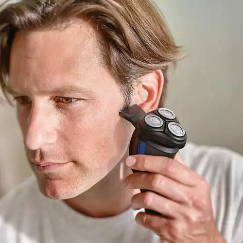 飞利浦电动剃须刀鬓角修剪器胡须刀刮胡刀s1560全身水洗整机松下 s