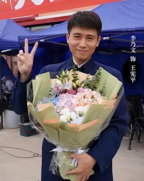 回顾演员李乃文20年不温不火与颜丙燕意难平48岁至今未婚