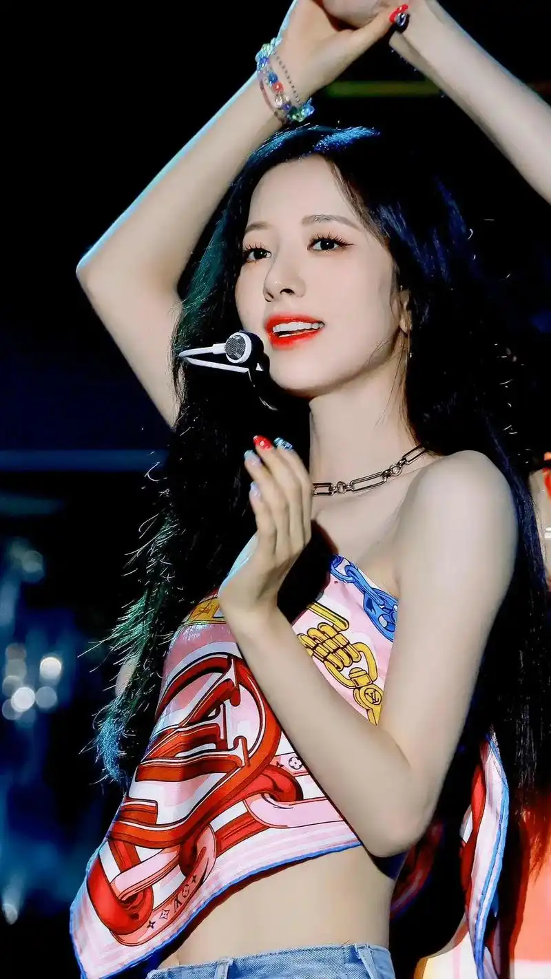 每次舞台的神.#宇宙少女 #苞娜 #金知妍#fyp - 抖音