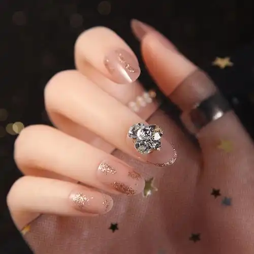 日式大水钻新娘结婚中长款甲片穿戴甲美甲贴片裸色网红假指甲成品