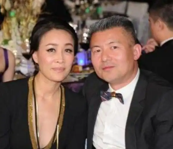 回顾那英:被前任欺骗感情未婚先孕,如今和儿子被孟桐宠成宝
