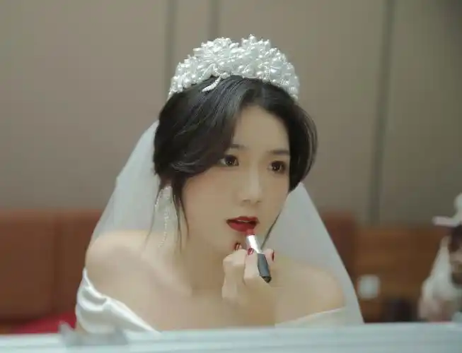 女明星和她的霸道总裁