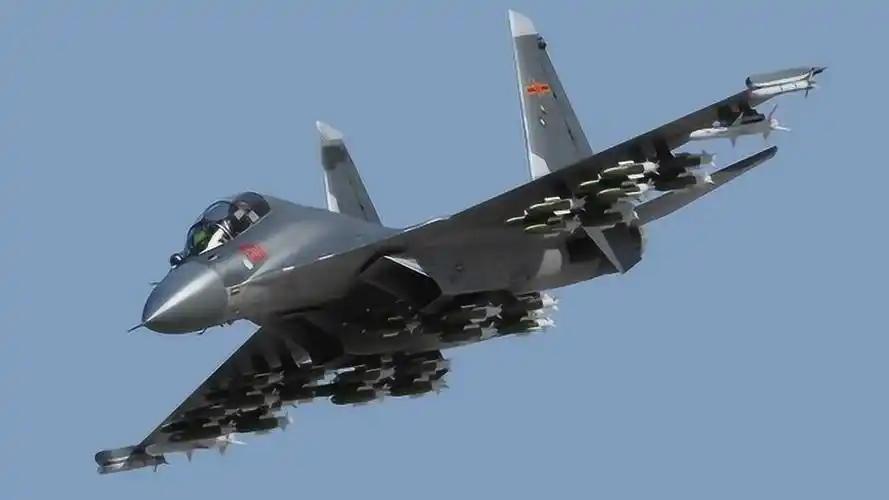 轰6k是轰炸机歼16是战斗机为什么它们的载弹量却一样