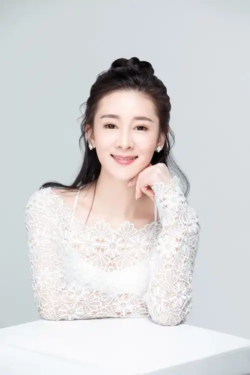 "史诗级"泪目片《无问西东》刘俐儿获导演李芳芳的鼓励与称赞!_电影