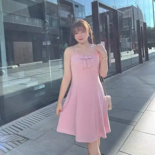 大码女装粉色吊带2021年早秋新款mm减龄韩版大码女装