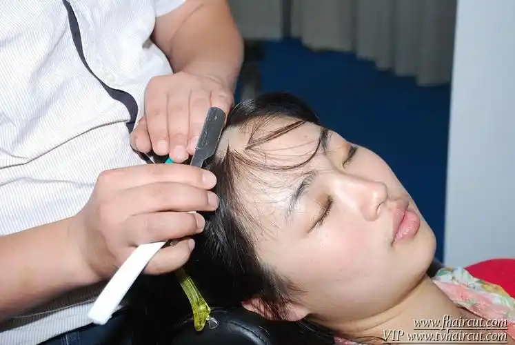 芳飞前沿美发网