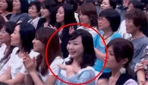 日本诡异歪头姐,面色苍白扭曲颈部,难道当年的传说是真事?