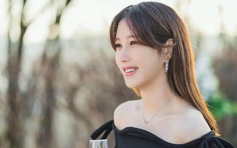 李智雅《潘多拉被操纵的乐园》13为除掉丈夫她选择将计就计 影视