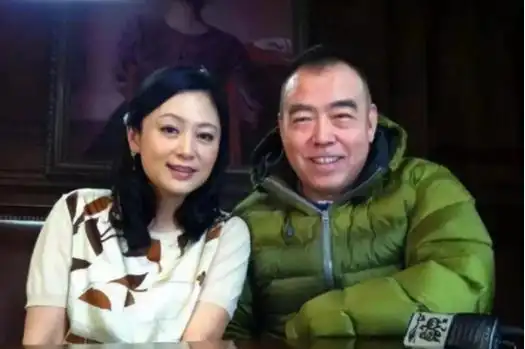 回顾倪萍和陈凯歌分手26年他娶娇妻生活圆满她再婚带痛做母亲